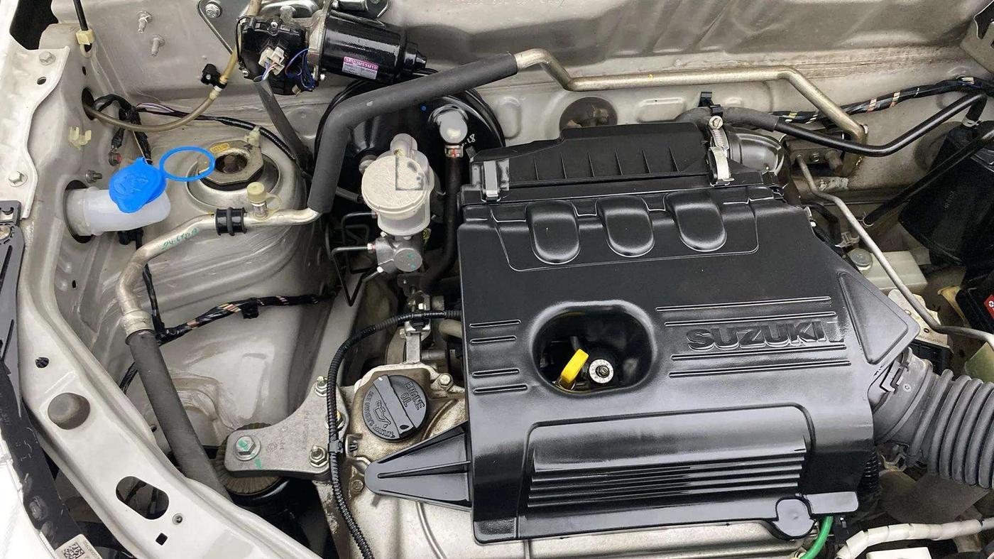 2015 Maruti Alto K10 VXI AMT, Petrol, Automatic, 34,916 km, Engine View - Right