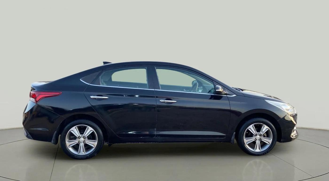 2019 Hyundai Verna 1.6 VTVT SX, Petrol, Manual, 56,230 km, Right Side View