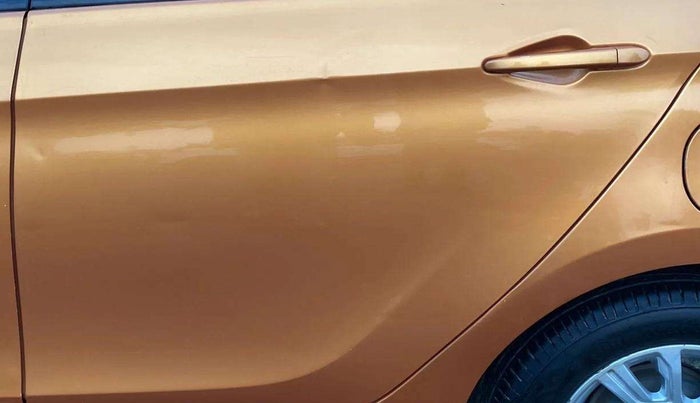 2018 Tata Tiago XZA PETROL, Petrol, Automatic, 77,699 km, Rear left door - Slightly dented