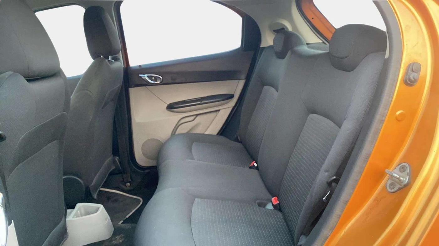 2018 Tata Tiago XZA PETROL, Petrol, Automatic, 77,744 km, Right Side Rear Door Cabin