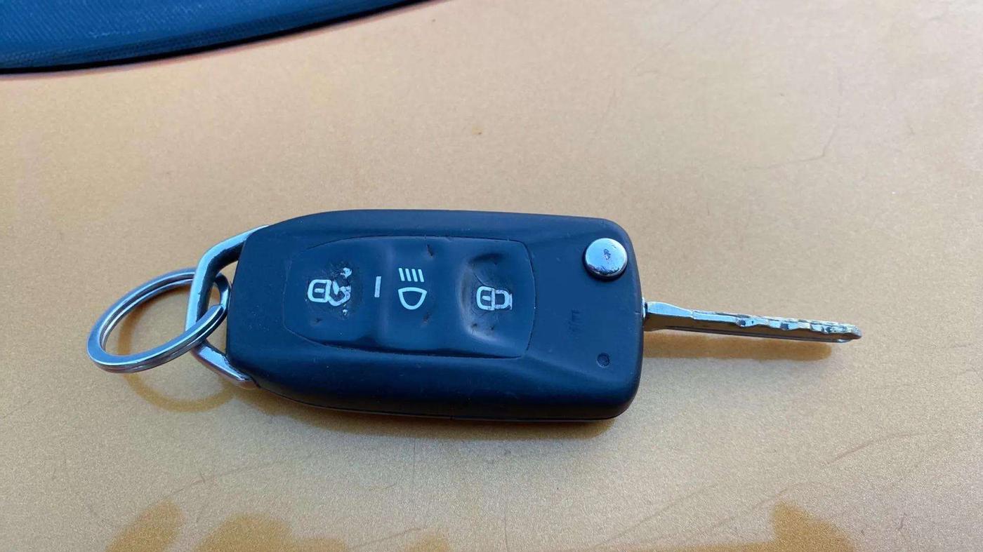2018 Tata Tiago XZA PETROL, Petrol, Automatic, 77,744 km, Key Close Up