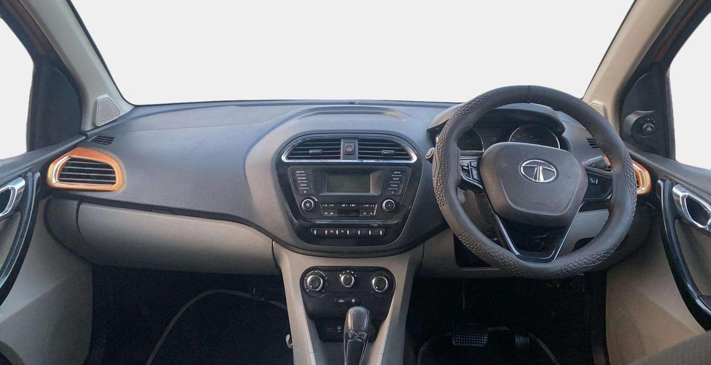 2018 Tata Tiago XZA PETROL, Petrol, Automatic, 77,744 km, Dashboard