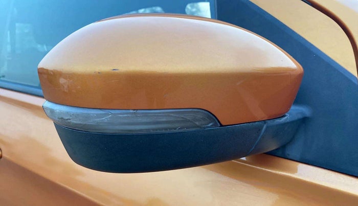 2018 Tata Tiago XZA PETROL, Petrol, Automatic, 77,699 km, Right rear-view mirror - Indicator light has minor damage