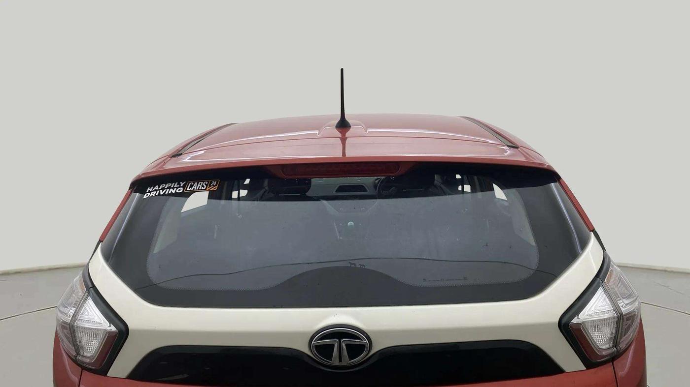 2018 Tata NEXON XM PETROL, Petrol, Manual, 41,410 km, Rear Windshield