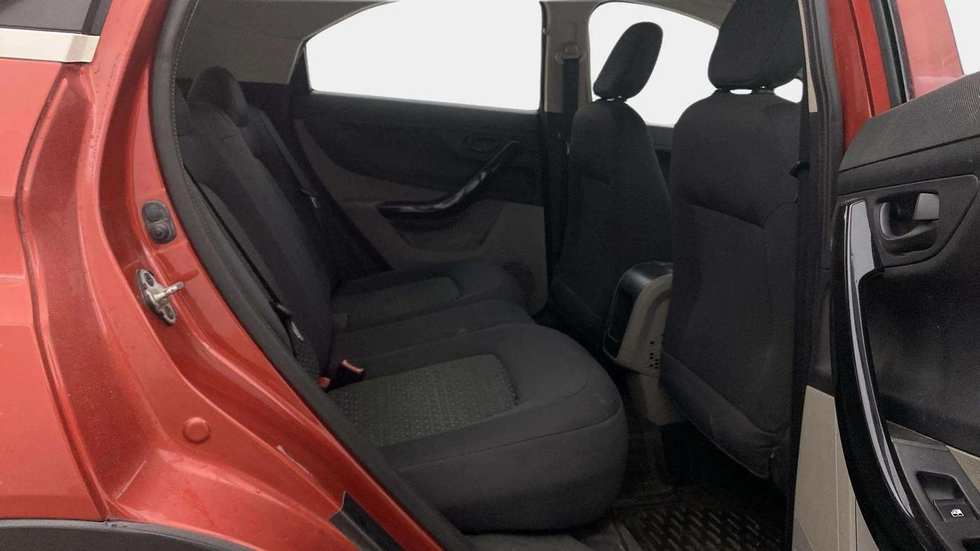 2018 Tata NEXON XM PETROL, Petrol, Manual, 41,410 km, Right Side Rear Door Cabin