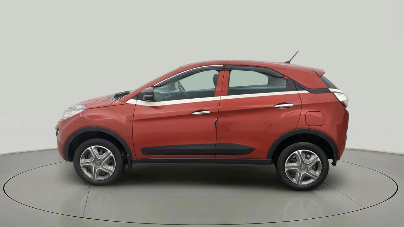 2018 Tata NEXON XM PETROL, Petrol, Manual, 41,410 km, Left Side