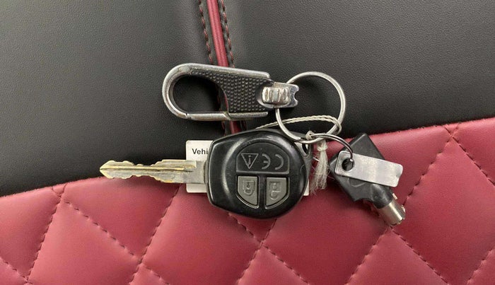 2019 Maruti Baleno DELTA PETROL 1.2, Petrol, Manual, 27,602 km, Key Close Up