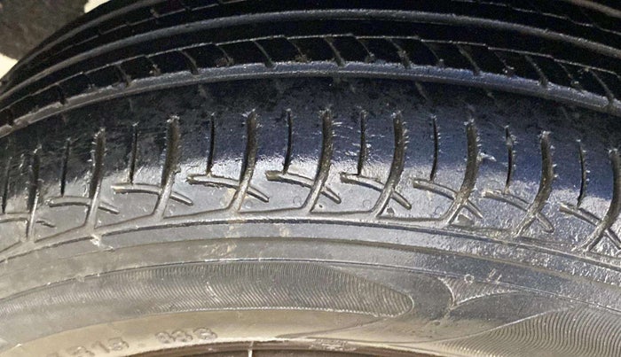 2019 Maruti Baleno DELTA PETROL 1.2, Petrol, Manual, 27,602 km, Left Front Tyre Tread