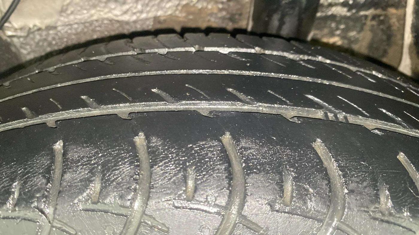 2016 Maruti Celerio VXI AMT, Petrol, Automatic, 64,321 km, Left Rear Tyre Tread