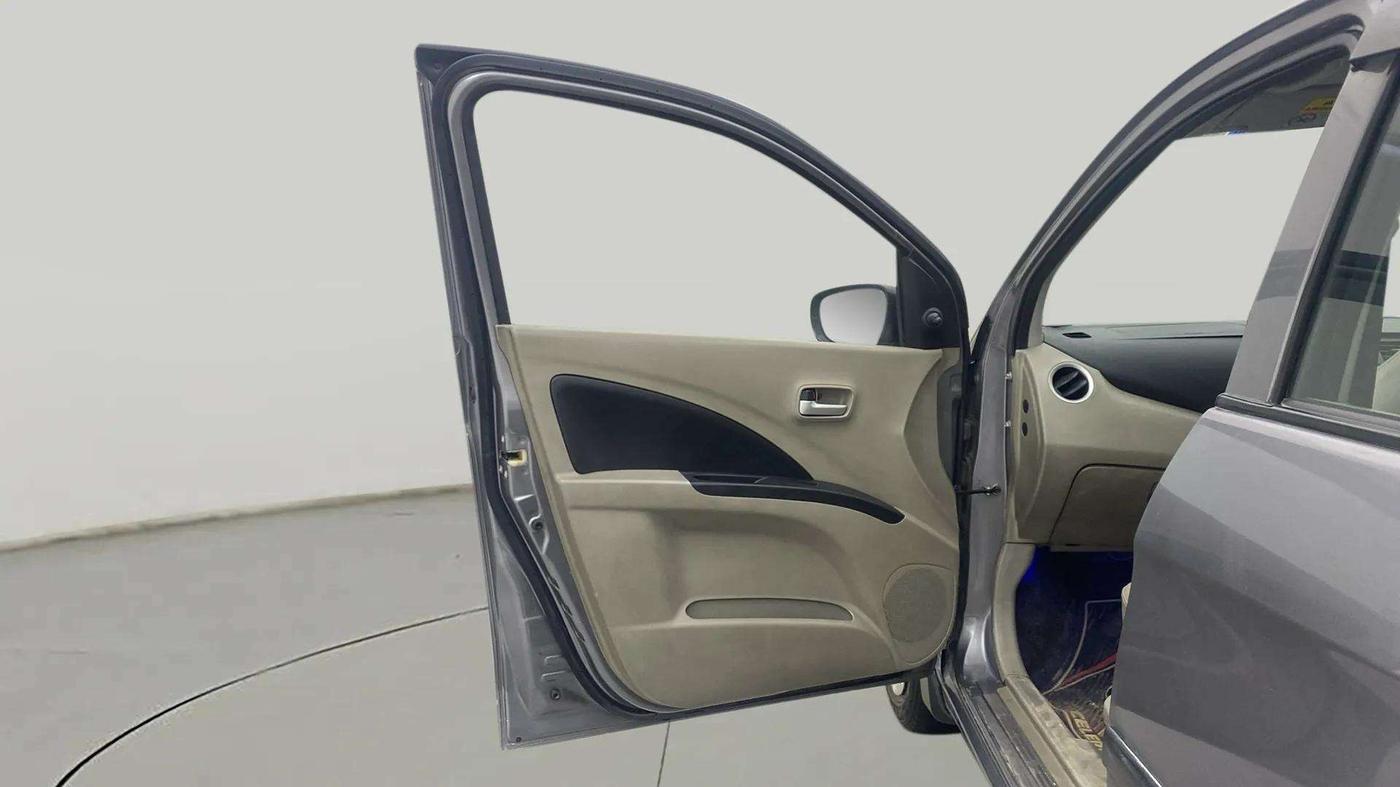 2016 Maruti Celerio VXI AMT, Petrol, Automatic, 64,321 km, LHS Front Door