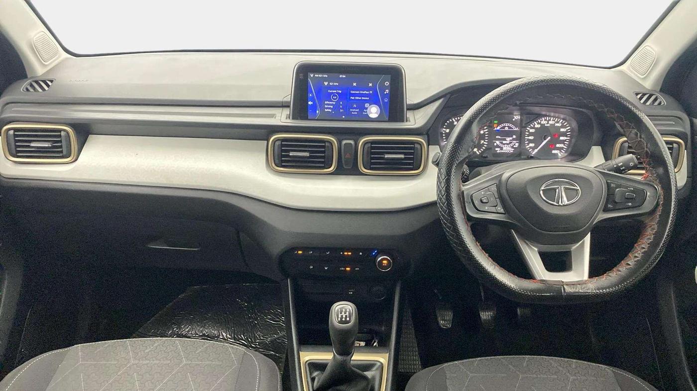 2022 Tata PUNCH ACCOMPLISHED MT, Petrol, Manual, 38,456 km, Dashboard