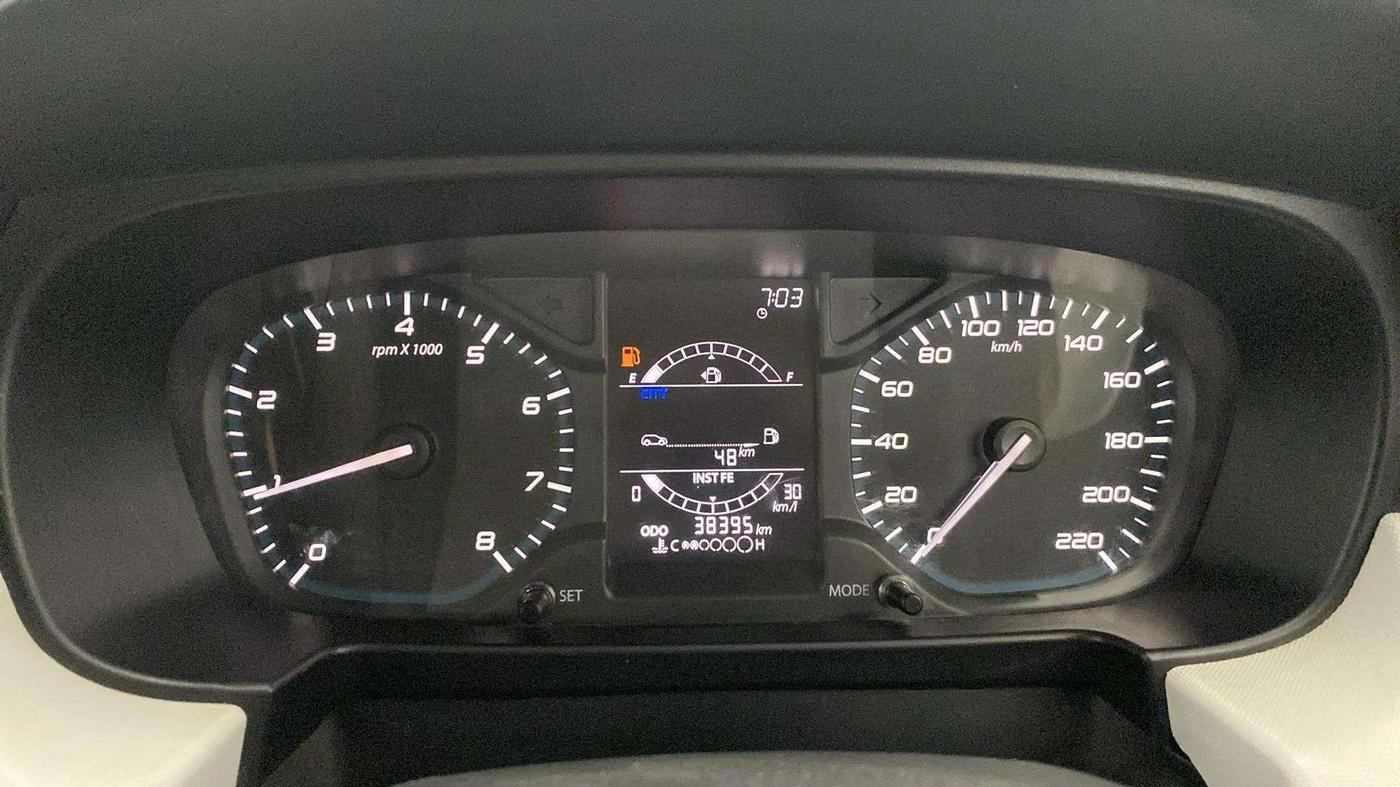2022 Tata PUNCH ACCOMPLISHED MT, Petrol, Manual, 38,456 km, Odometer Image