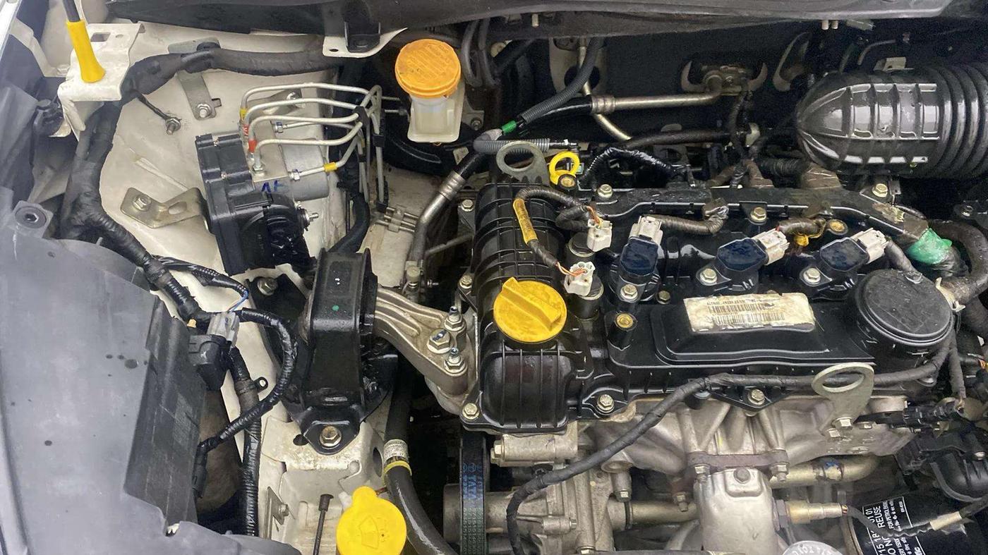 2021 Tata ALTROZ XM PETROL, Petrol, Manual, 49,460 km, Engine View - Right