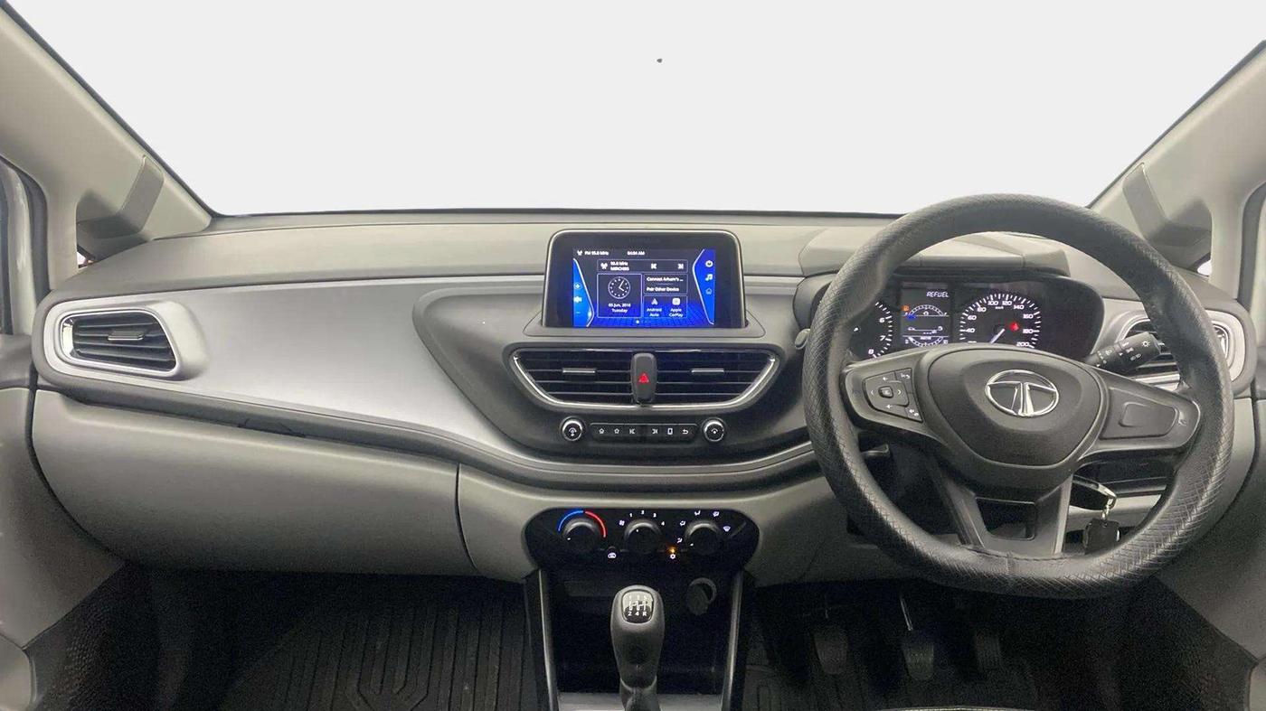 2021 Tata ALTROZ XM PETROL, Petrol, Manual, 49,460 km, Dashboard