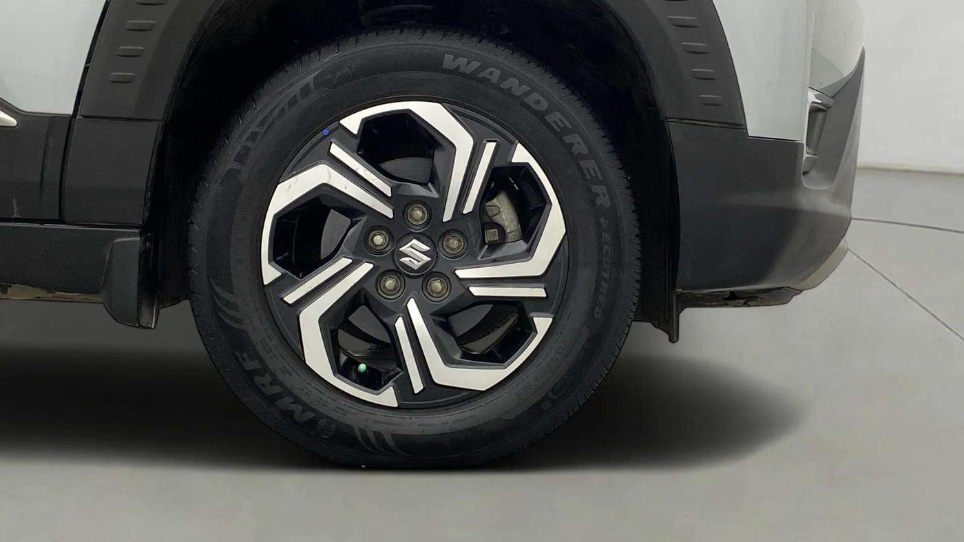 2024 Maruti BREZZA ZXI + SMART HYBRID, Petrol, Manual, 20,132 km, Right Front Wheel