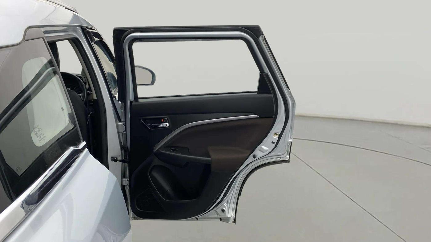 2024 Maruti BREZZA ZXI + SMART HYBRID, Petrol, Manual, 20,132 km, RHS Rear Door