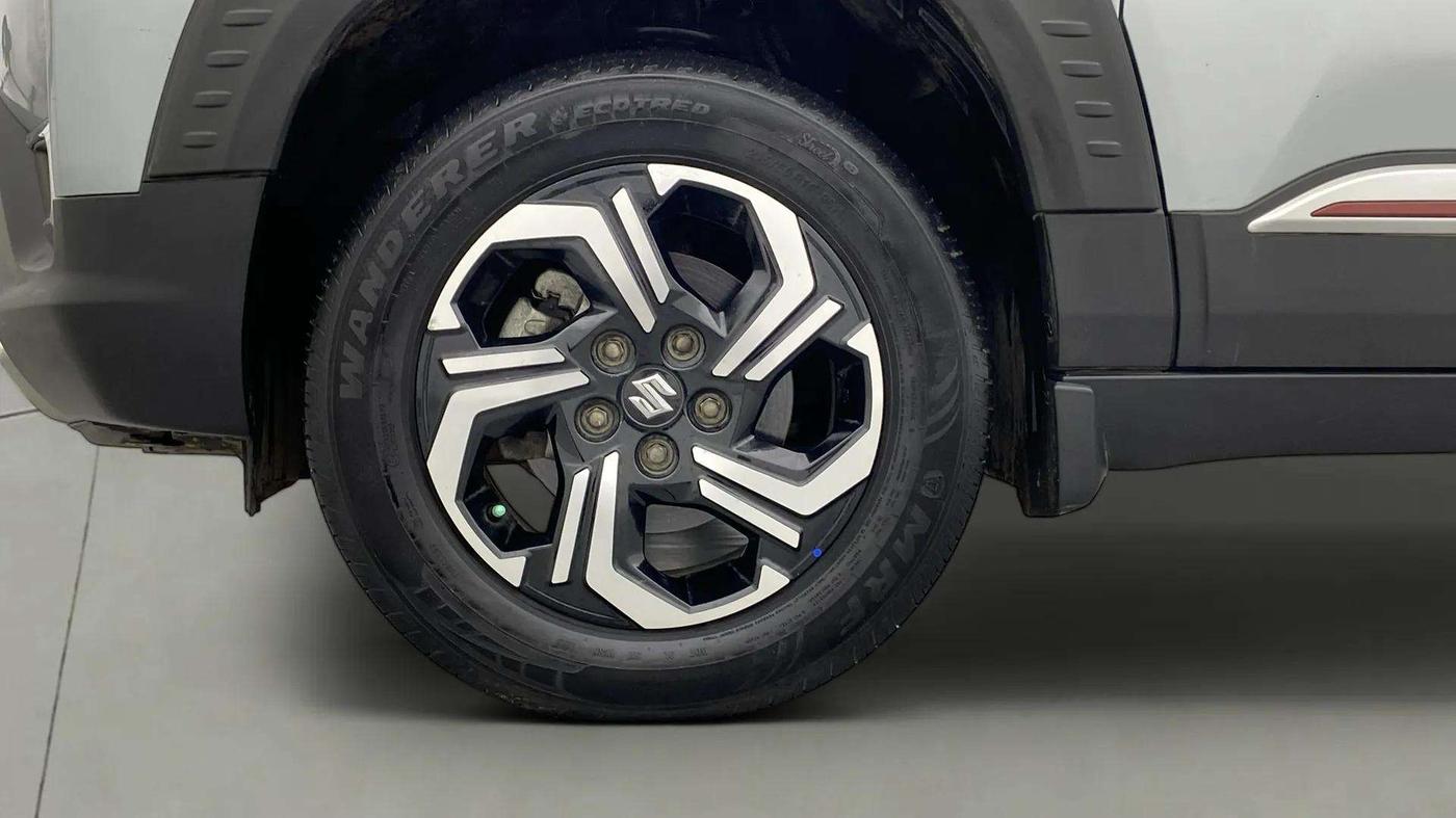 2024 Maruti BREZZA ZXI + SMART HYBRID, Petrol, Manual, 20,132 km, Left Front Wheel