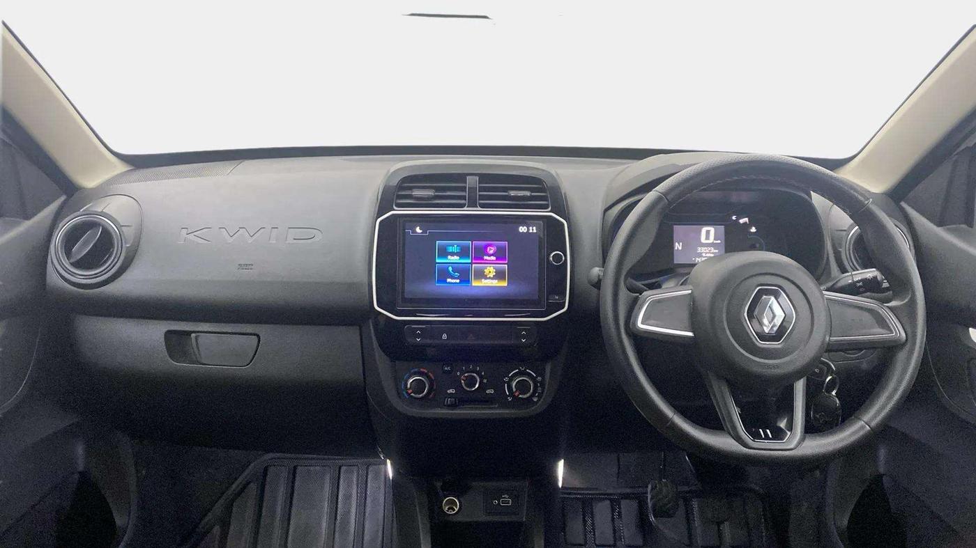 2022 Renault Kwid CLIMBER 1.0 AMT Dual Tone , Petrol, Automatic, 33,027 km, Dashboard