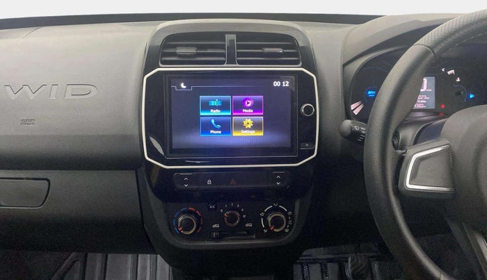 2022 Renault Kwid CLIMBER 1.0 AMT Dual Tone , Petrol, Automatic, 32,965 km, Air Conditioner