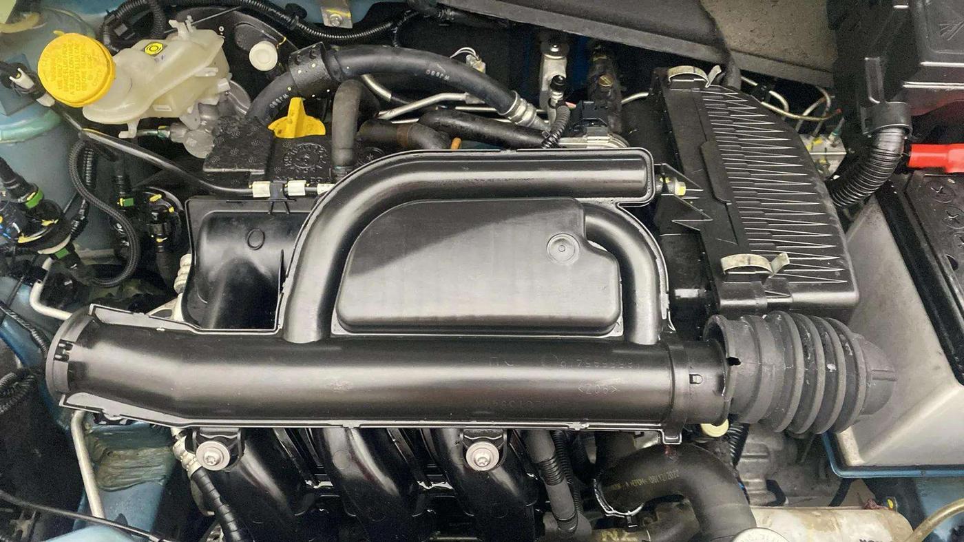 2023 Renault Kwid RXT 1.0, Petrol, Manual, 7,338 km, Engine View