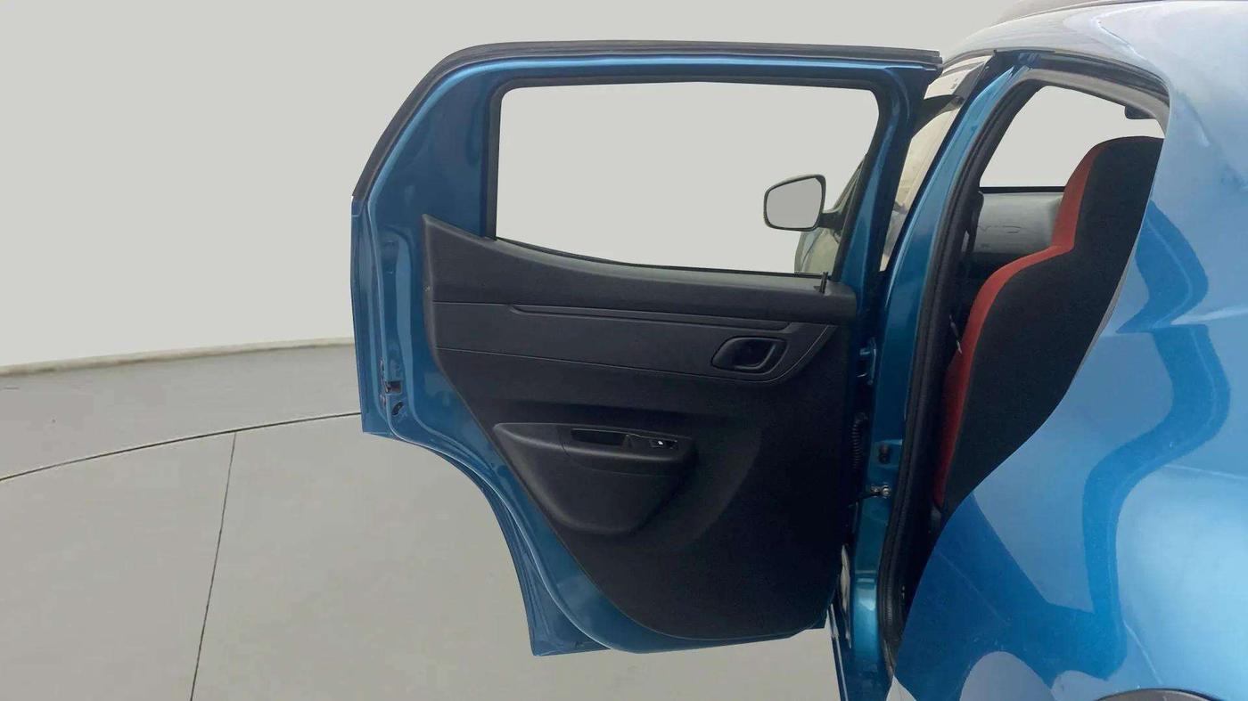 2023 Renault Kwid RXT 1.0, Petrol, Manual, 7,338 km, LHS Rear Door
