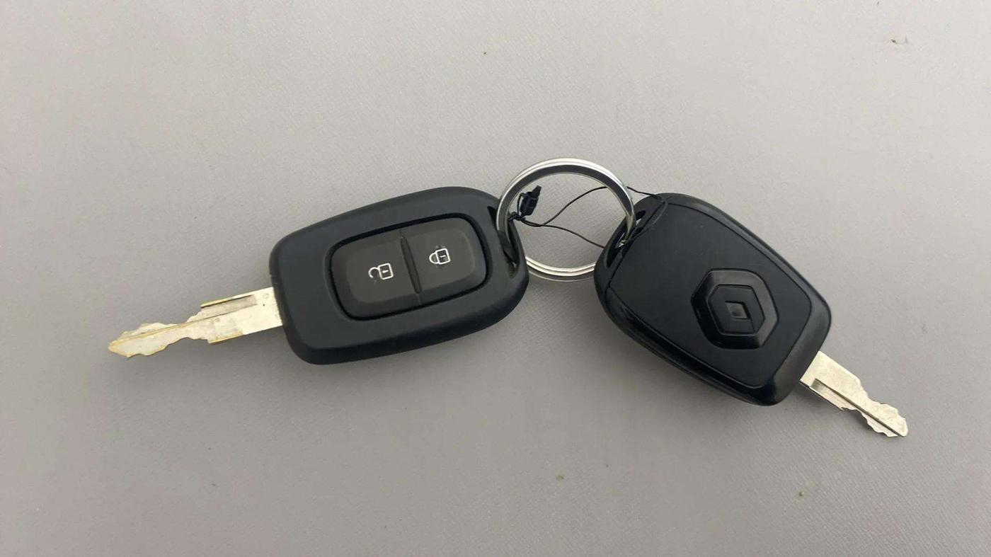 2023 Renault Kwid RXT 1.0, Petrol, Manual, 7,338 km, Key Close Up