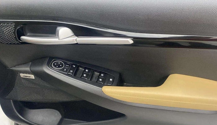 2022 KIA SELTOS HTX PLUS 1.5 DIESEL, Diesel, Manual, 78,339 km, Driver Side Door Panels Control