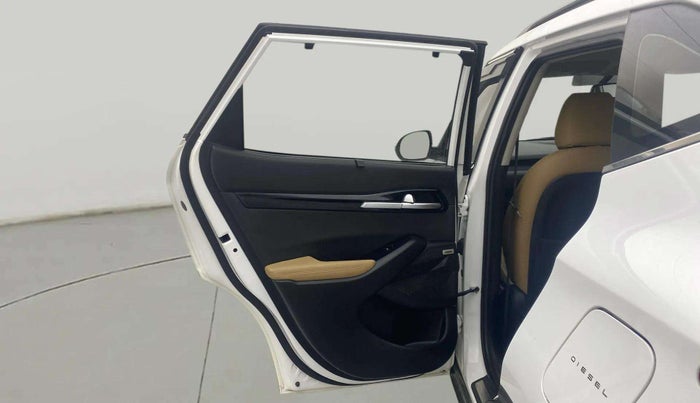 2022 KIA SELTOS HTX PLUS 1.5 DIESEL, Diesel, Manual, 78,339 km, LHS Rear Door