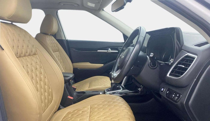 2022 KIA SELTOS HTX PLUS 1.5 DIESEL, Diesel, Manual, 78,339 km, Right Side Front Door Cabin
