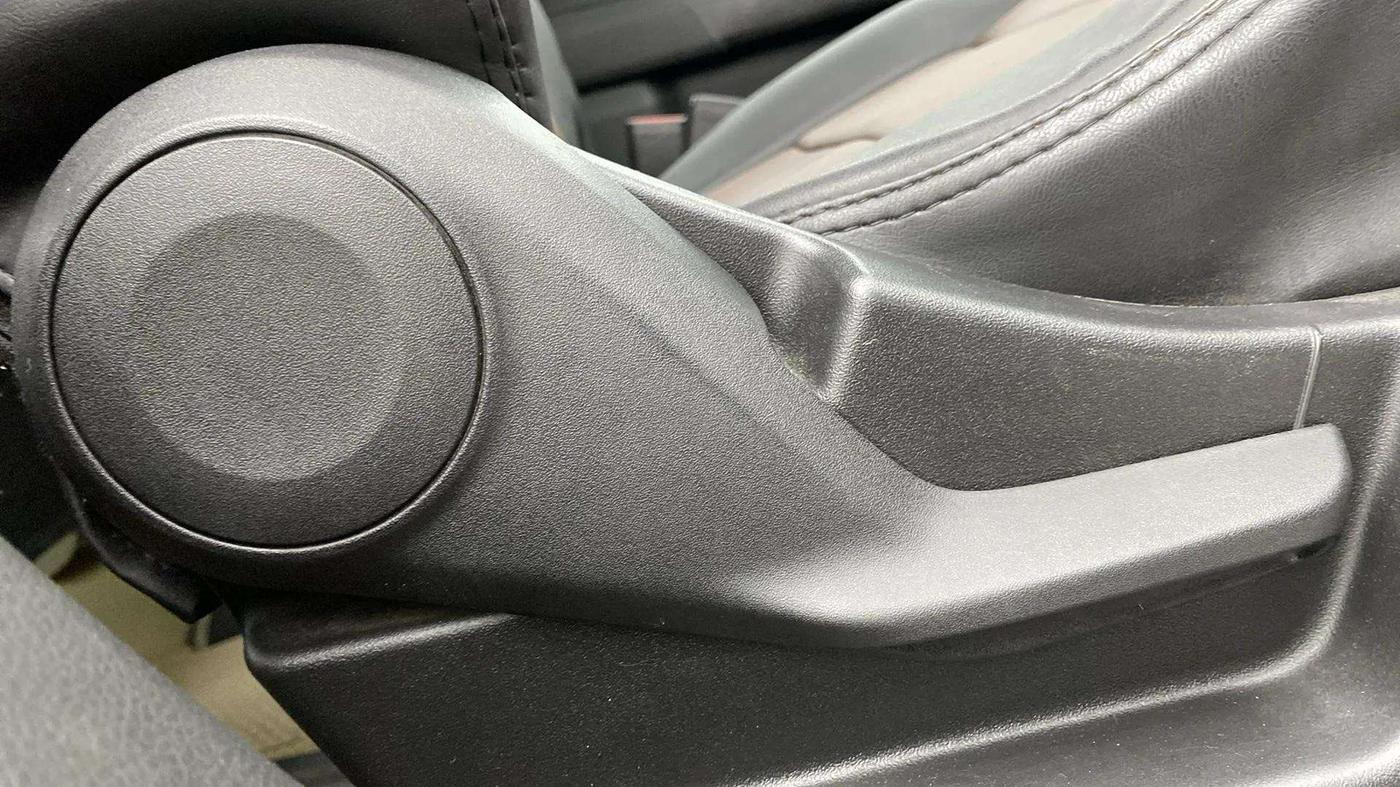 2019 Maruti New Wagon-R ZXI 1.2 AMT, Petrol, Automatic, 41,428 km, Driver Side Adjustment Panel