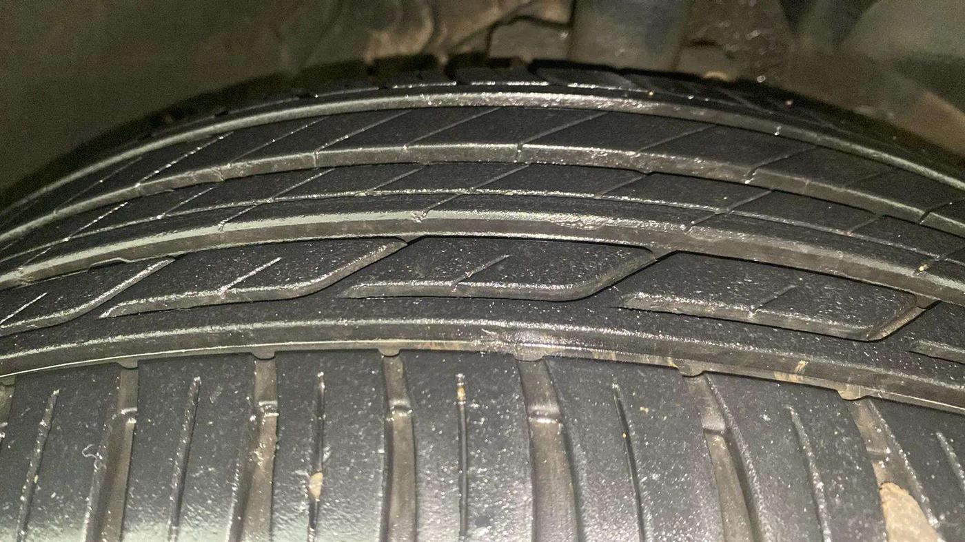 2013 Nissan Terrano XL (P), Petrol, Manual, 51,321 km, Right Front Tyre Tread