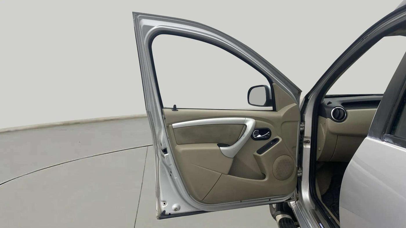 2013 Nissan Terrano XL (P), Petrol, Manual, 51,321 km, LHS Front Door