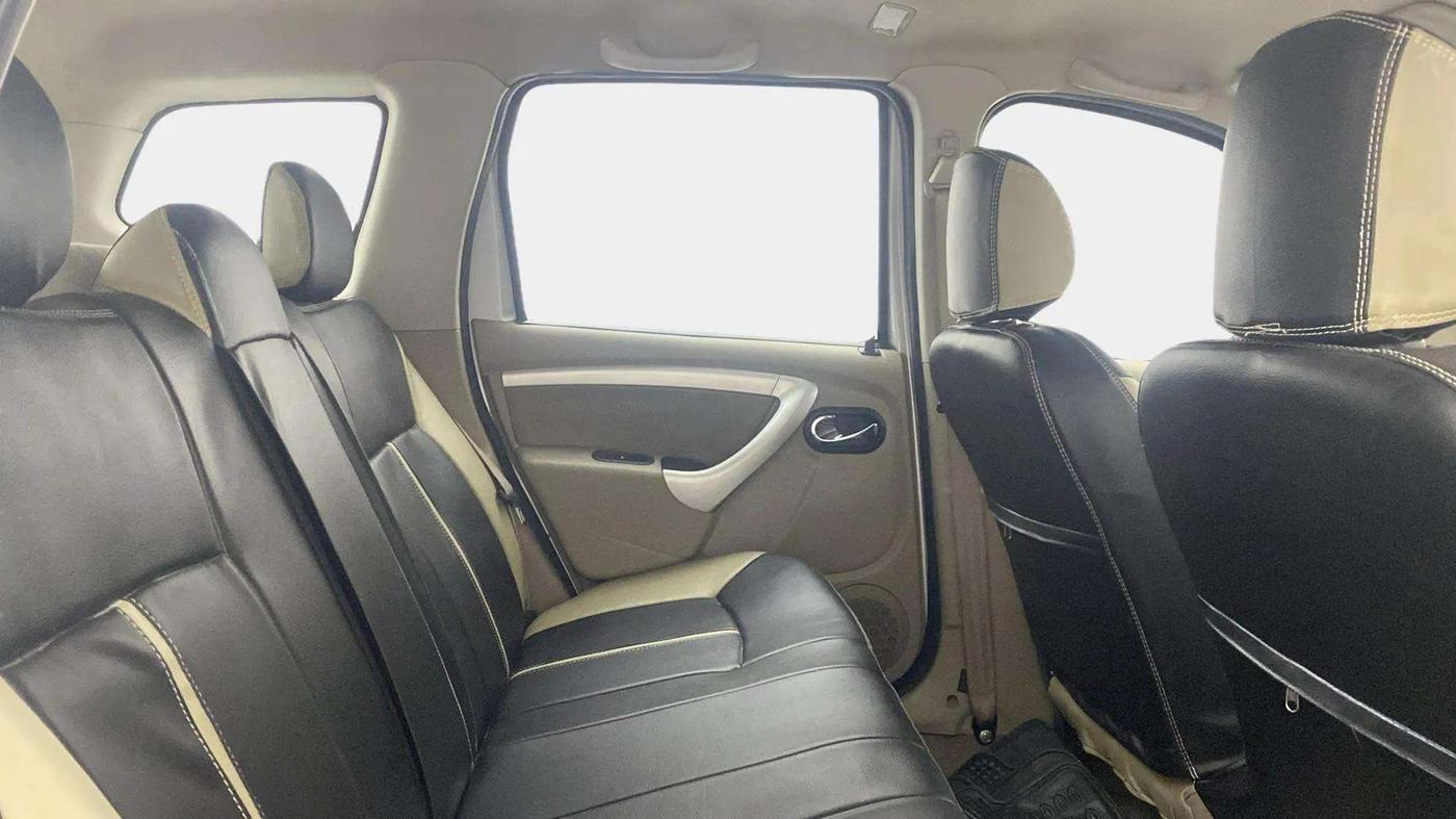2013 Nissan Terrano XL (P), Petrol, Manual, 51,321 km, Right Side Rear Door Cabin