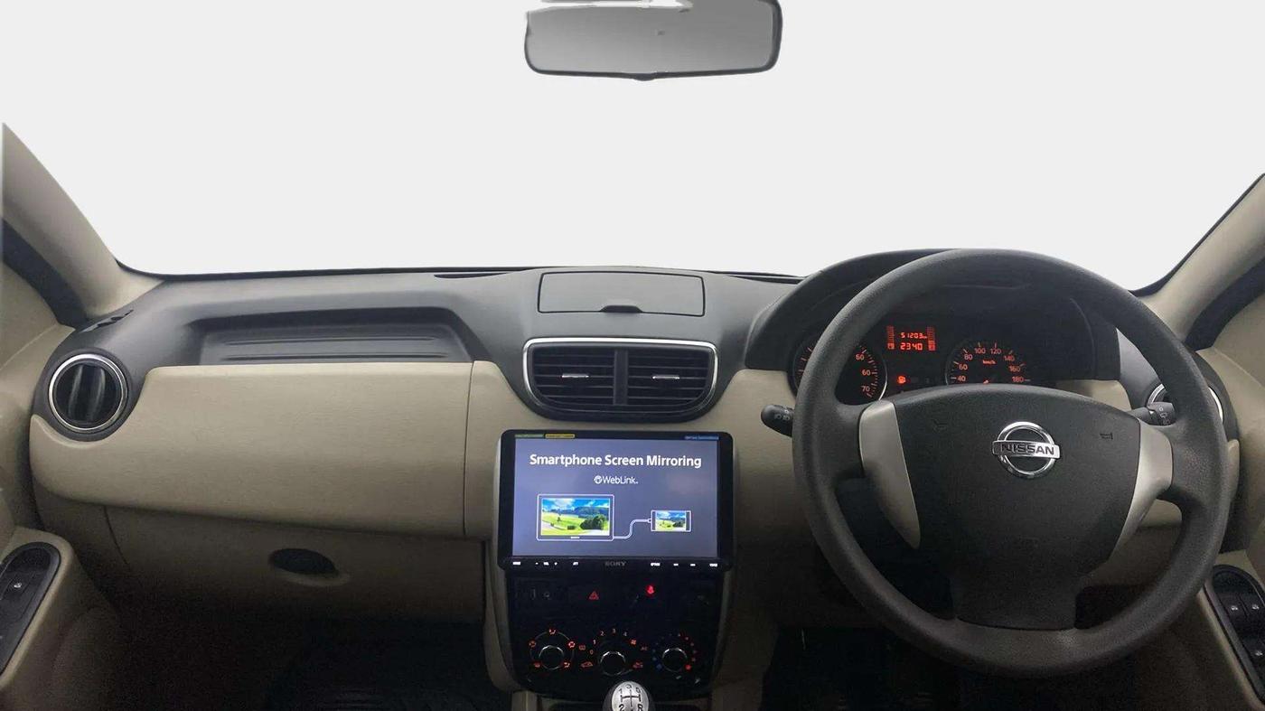 2013 Nissan Terrano XL (P), Petrol, Manual, 51,321 km, Dashboard