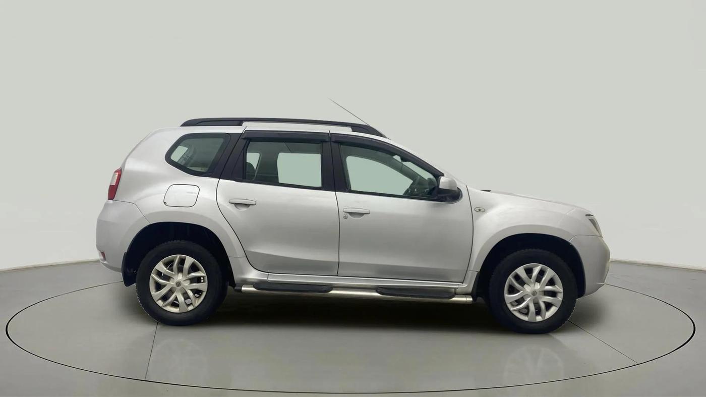 2013 Nissan Terrano XL (P), Petrol, Manual, 51,321 km, Right Side View