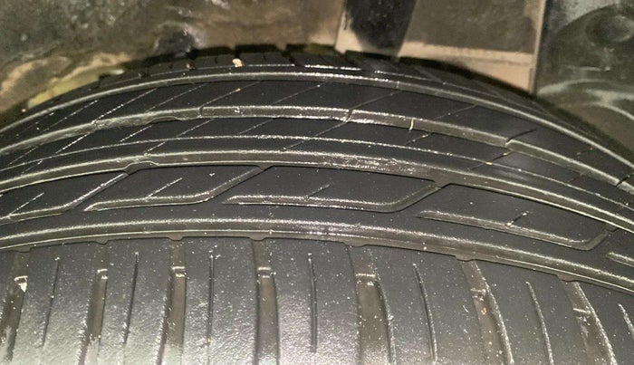 2013 Nissan Terrano XL (P), Petrol, Manual, 51,176 km, Left Rear Tyre Tread