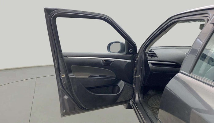 2015 Maruti Swift LXI (O), CNG, Manual, 89,496 km, LHS Front Door