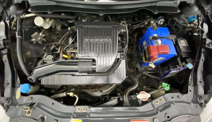 2015 Maruti Swift LXI (O), CNG, Manual, 89,496 km, Engine View