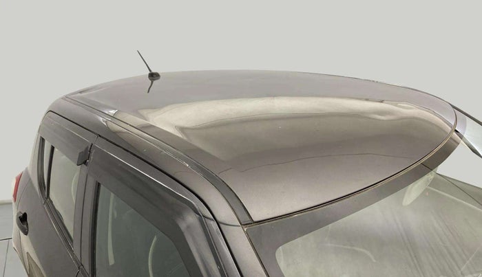 2015 Maruti Swift LXI (O), CNG, Manual, 89,496 km, Roof - Slightly dented