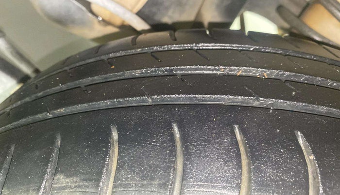 2018 Maruti Alto K10 VXI, Petrol, Manual, 70,491 km, Left Rear Tyre Tread