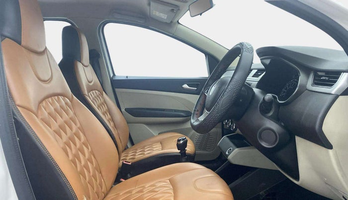 2022 Renault TRIBER RXZ, Petrol, Manual, 27,787 km, Right Side Front Door Cabin