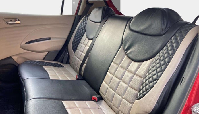 2019 Hyundai NEW SANTRO MAGNA CNG, CNG, Manual, 25,938 km, Right Side Rear Door Cabin