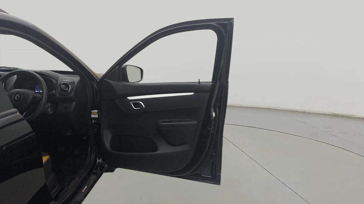 2023 Renault Kwid CLIMBER Urban Night Limited Edition AMT, Petrol, Automatic, 7,391 km, RHS Front Door