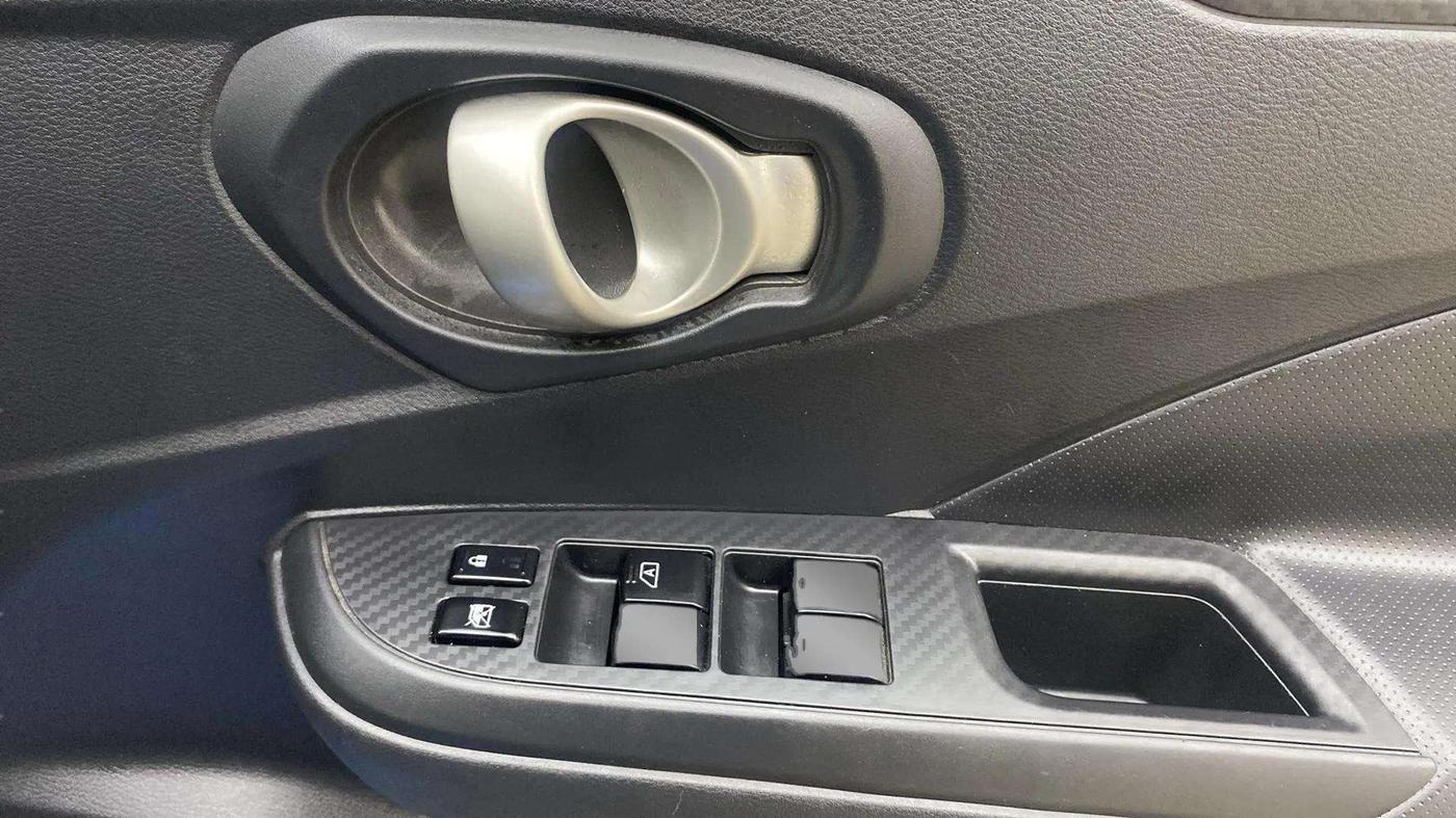 2019 Datsun Go Plus T CVT, Petrol, Automatic, 30,503 km, Driver Side Door Panels Control