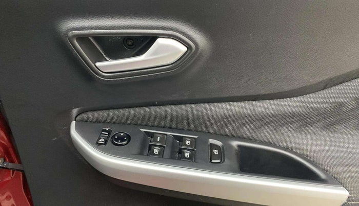 2021 Nissan MAGNITE XV PREMIUM TURBO CVT, Petrol, Automatic, 23,462 km, Driver Side Door Panels Control