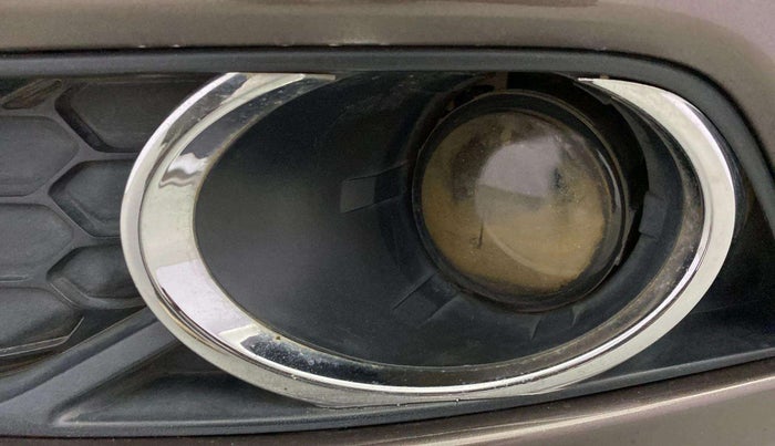 2018 Tata Tiago XZ PETROL, Petrol, Manual, 77,674 km, Left fog light - Faded