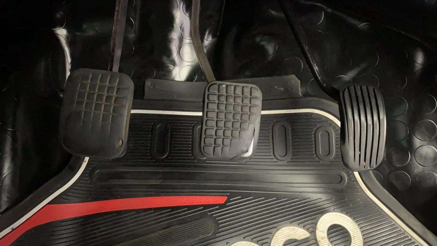 2018 Tata Tiago XZ PETROL, Petrol, Manual, 77,715 km, Pedals