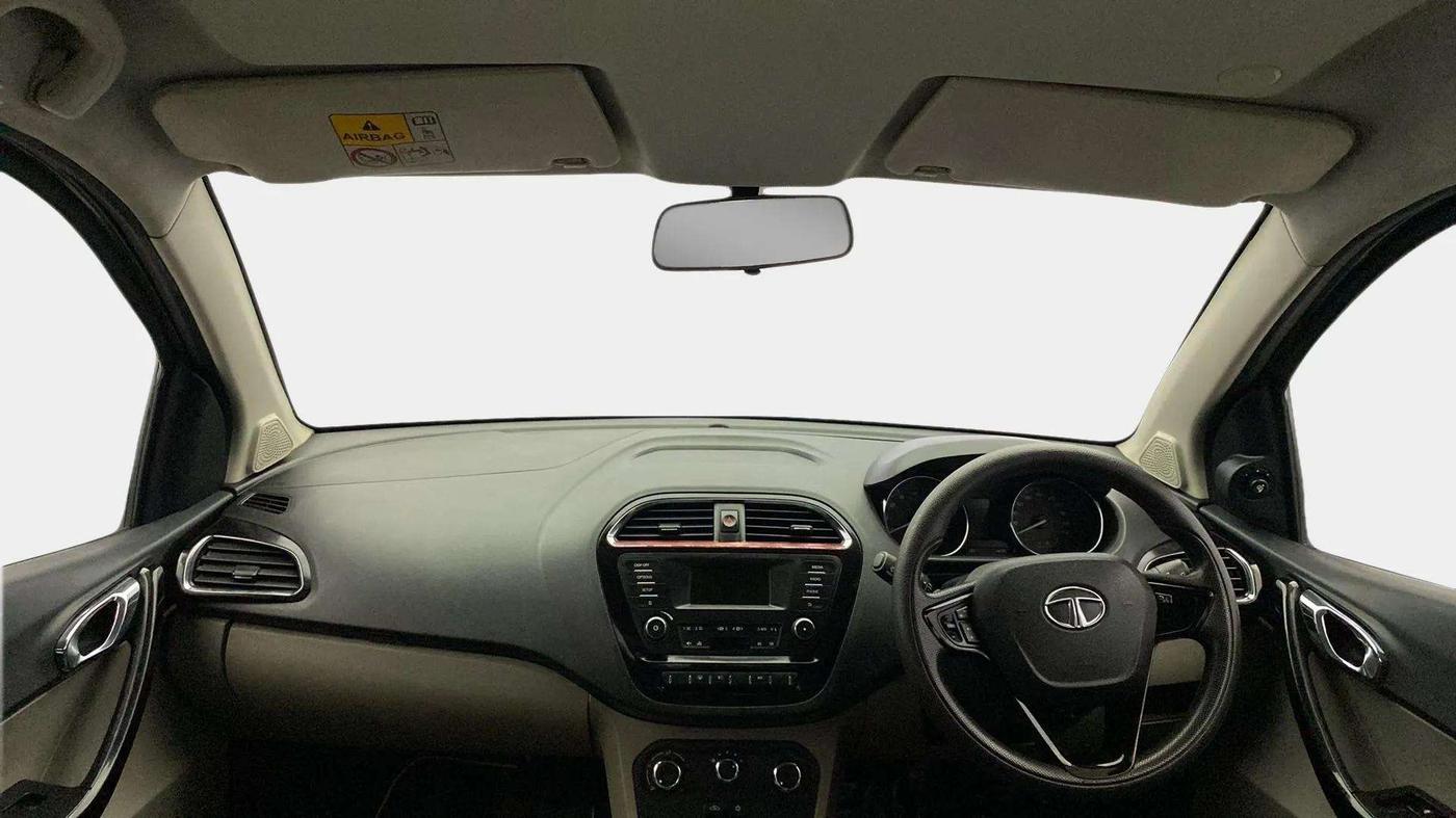 2018 Tata Tiago XZ PETROL, Petrol, Manual, 77,715 km, Dashboard