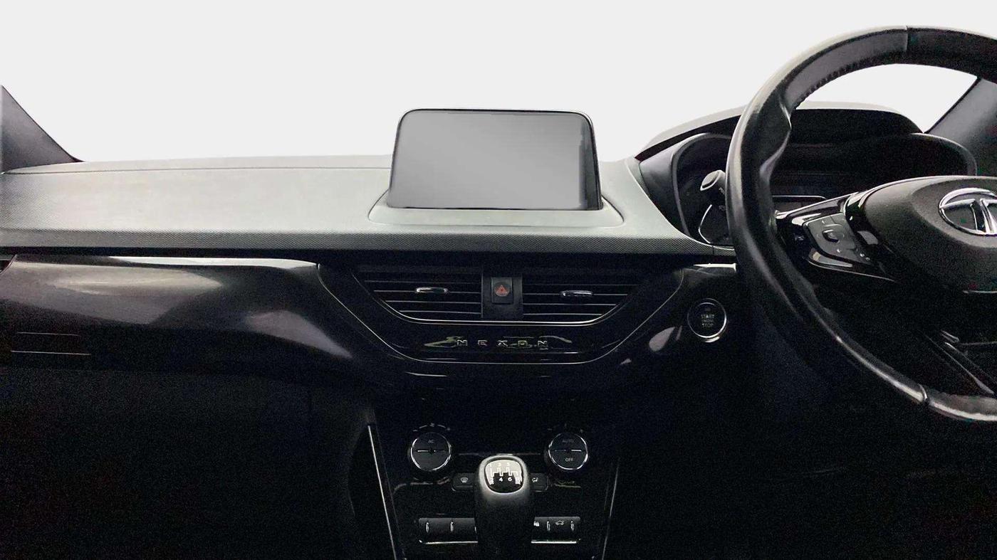 2021 Tata NEXON XZ PLUS (O) PETROL DARK EDITION, Petrol, Manual, 42,113 km, Air Conditioner