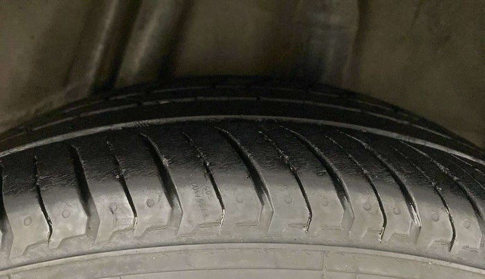 2018 Honda WR-V 1.2L I-VTEC VX MT, Petrol, Manual, 61,442 km, Left Rear Tyre Tread